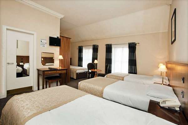 bedroom10-2