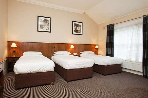 bedroom9